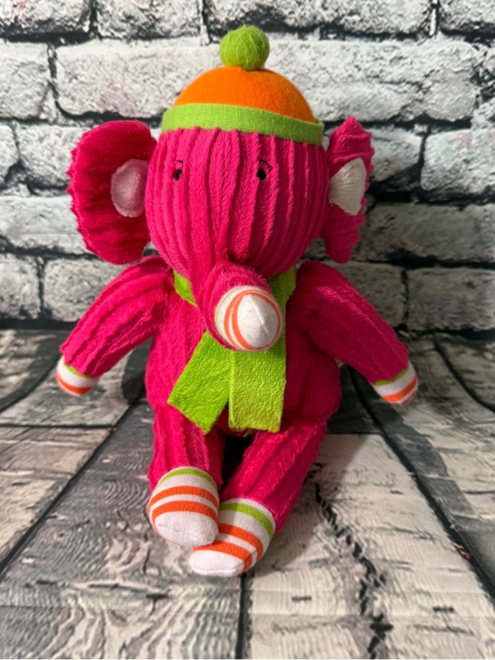 Monkeez & Friends 2012 Elroy Elephant Hot Pink With Green Scarf  8” Plush Toy